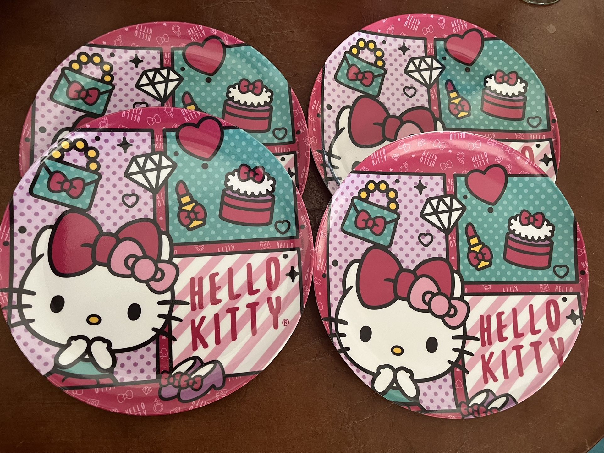 Hello Kitty Children’s Plates & Cups