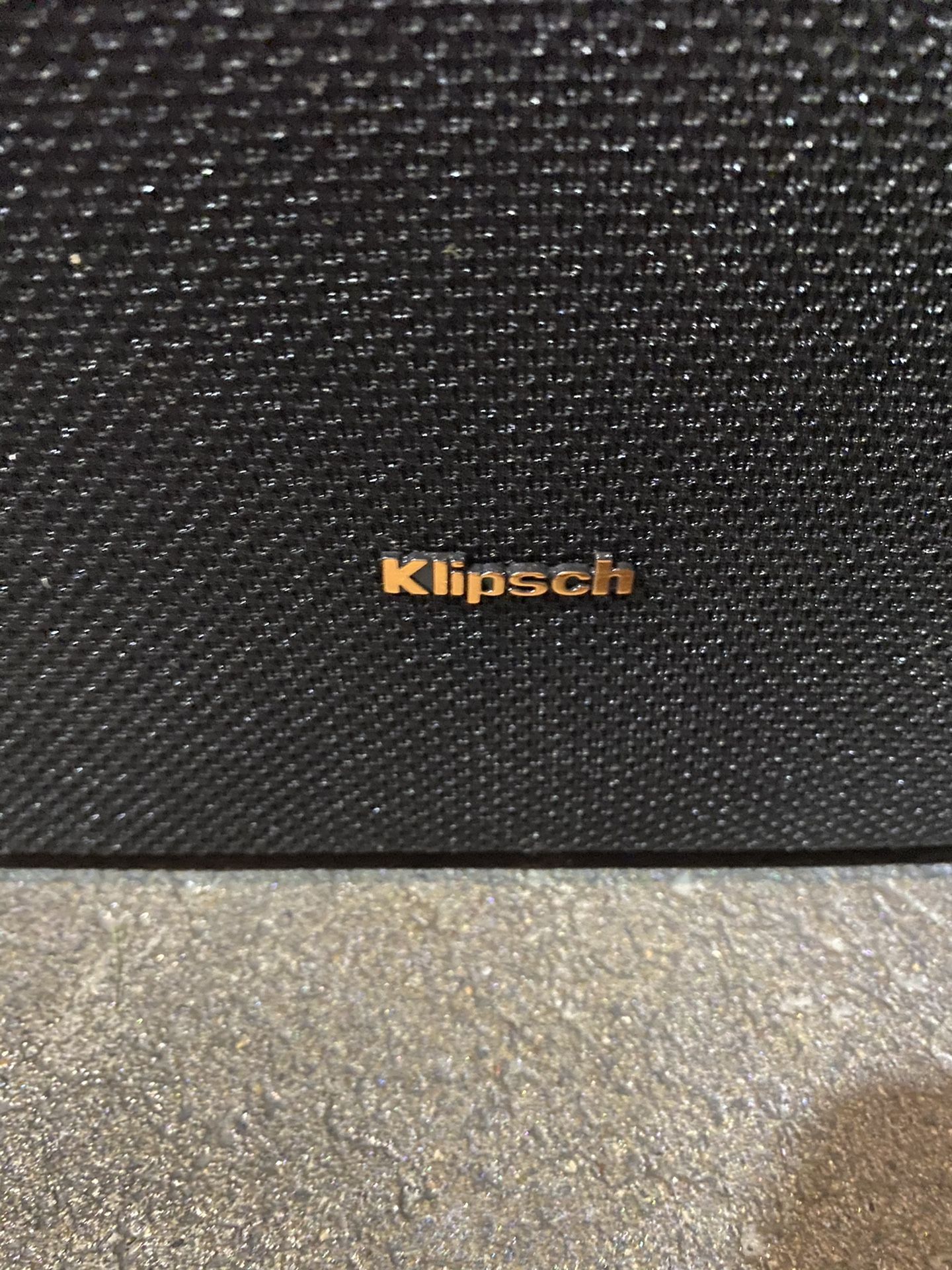 Klipsch R-610F Floorstanding Speaker