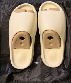 Yeezy Ys01 Slides New Size 7 Vanilla