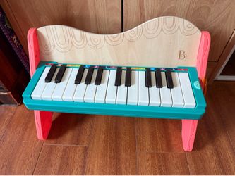 B toy Piano