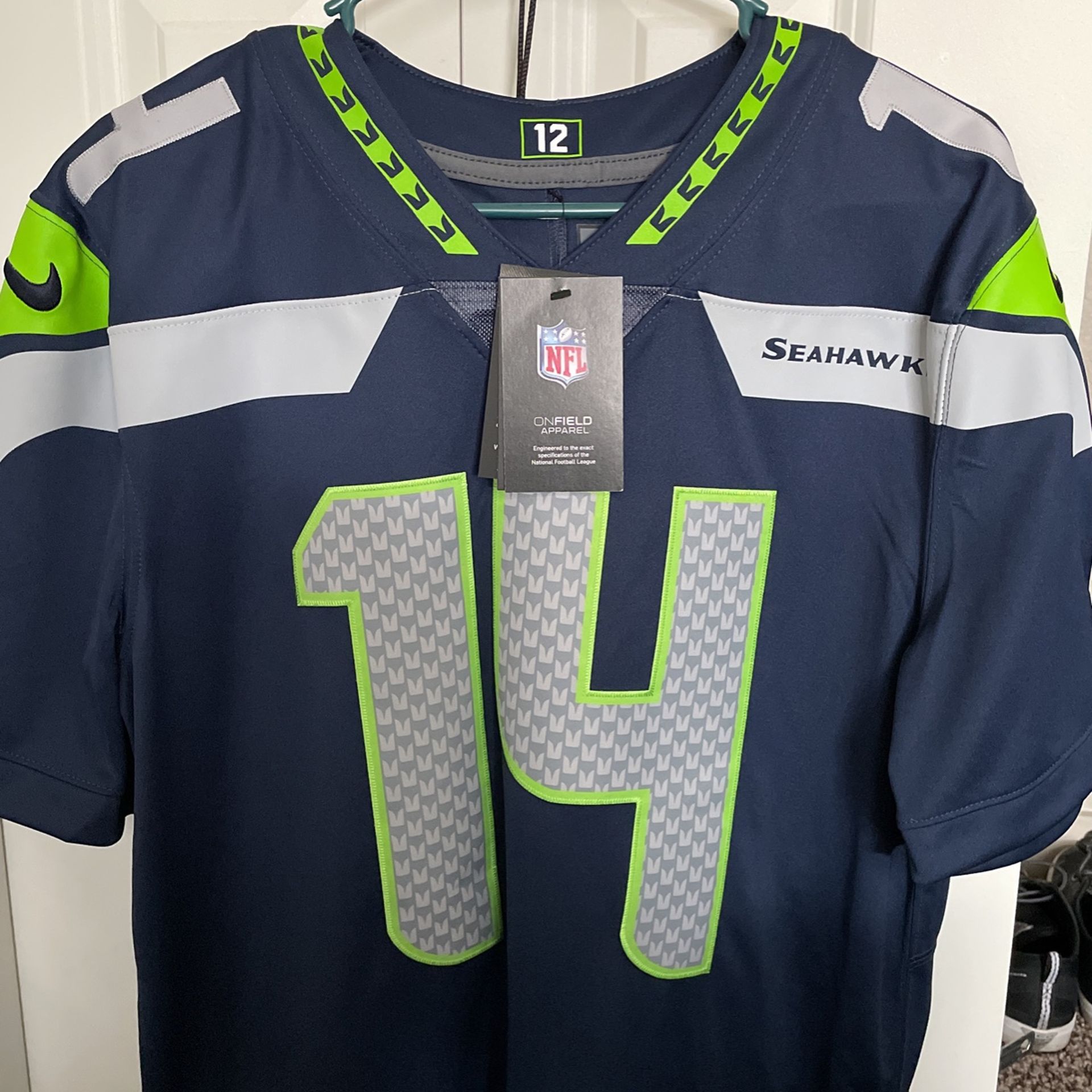 Brand New DK Metcalf Jersey