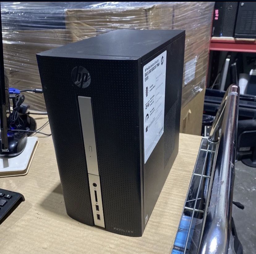 HP Pavilion 510-a010 Desktop PC A8-7410 2.2Ghz, 8GB, 500 GB