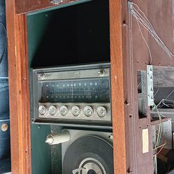 Magnavox Record/ stereo $100 Obo Or Trade