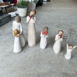 Willow tree figurines