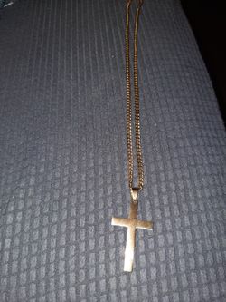 Gold Tone Cross Necklace 