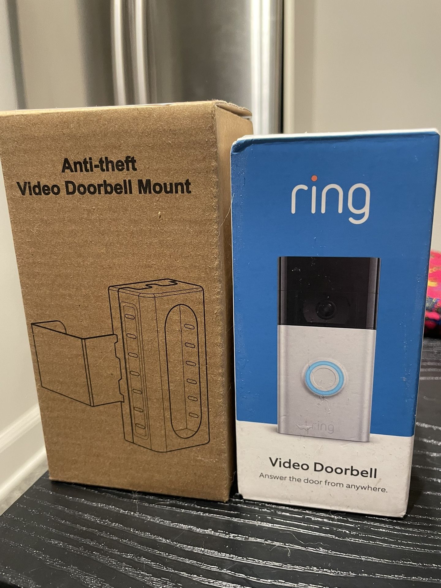 Unopened Ring Video Doorbell 2nd Gen W/ Doorbell Mount 
