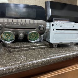 Gen 5 Camaro Stock Radio 