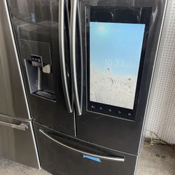 Smart Hub Fridge 
