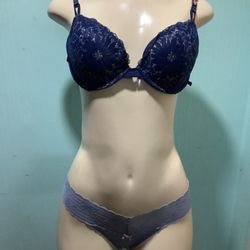 Victoria’s Secret Set Very Sexy