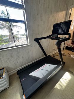 Peloton Tread with Weights Included