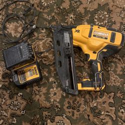 Dewalt Nailer