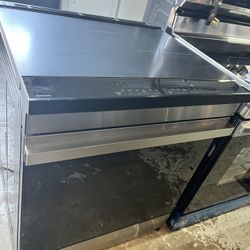 Samsung  Electric  stove Bespoke Slide-in Induction Range