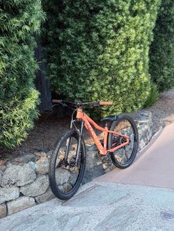 Specialized Hot Rock