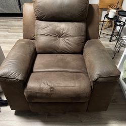Oversized Brown Recliner