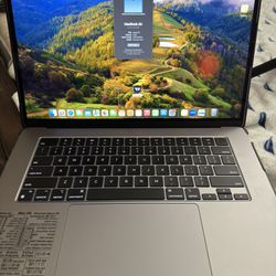 MacBook 15in M2 2023