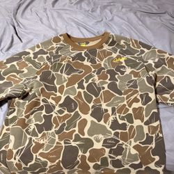 Cabellas Men’s Pull Over 