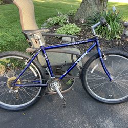 Trek Mountain Bike 
