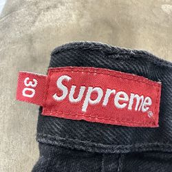 Supreme Jeans