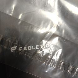 Brand new FABLETICS FLW LEGGINGS