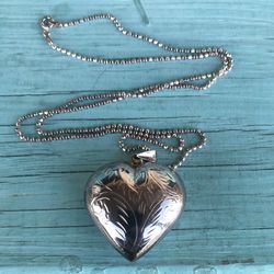 Beautiful Large Vintage Etched Puffy Heart Sterling Silver .925 On 23” Italy Bead Chain Necklace-I can possibly swap chain size, just ask if needed. I