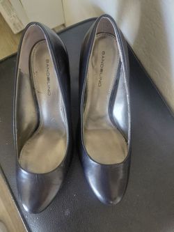 Two pair of bandolino heels