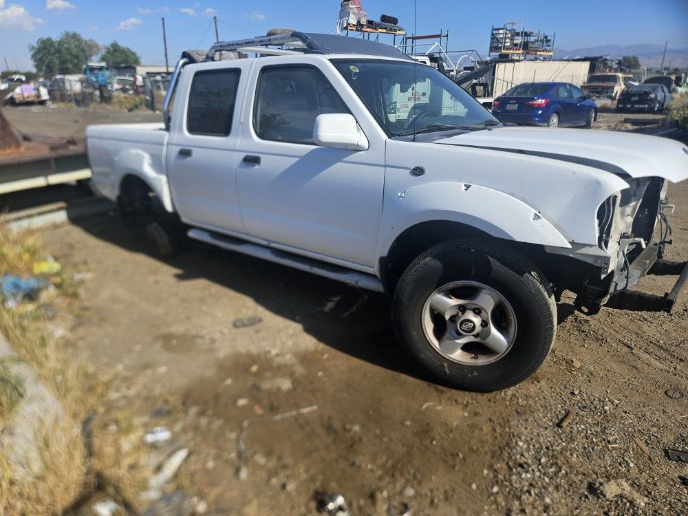 2001 Nissan Frontier Parts