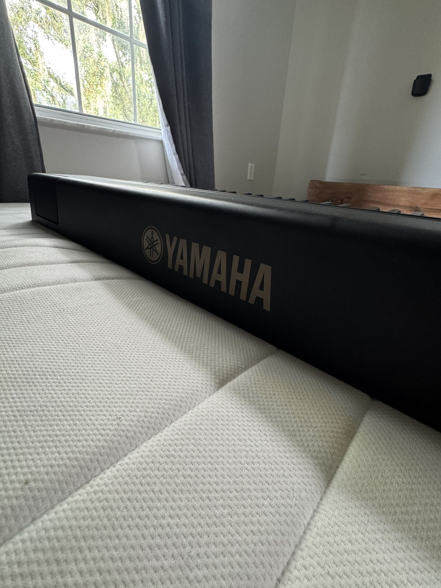 Yamaha P-60 Digital Piano - 88 Weighted Keys