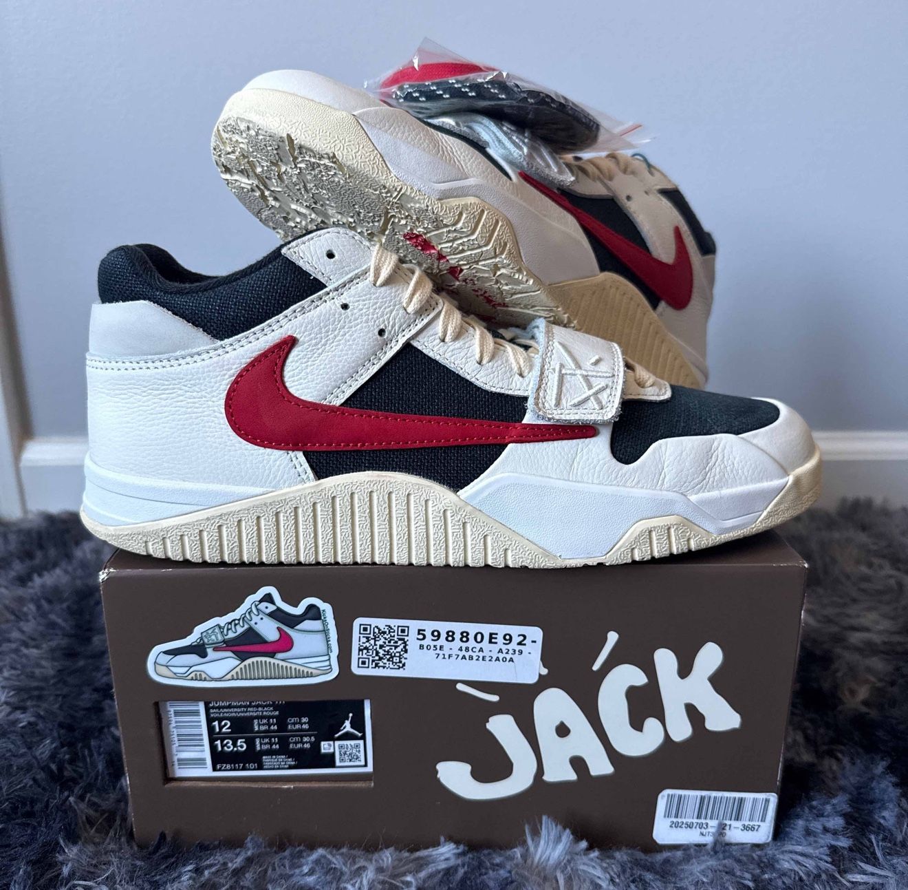 Nike Jordan Jumpman Jack TR Travis Scott University Red FZ8117-101 SIZE 12