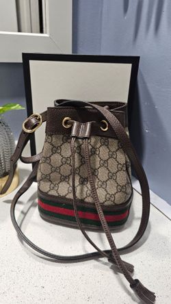 Luxury bucket bag