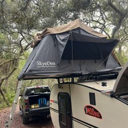 Skyden Rooftop Tent