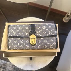 Louis Vuitton Mini Lin Wallet 