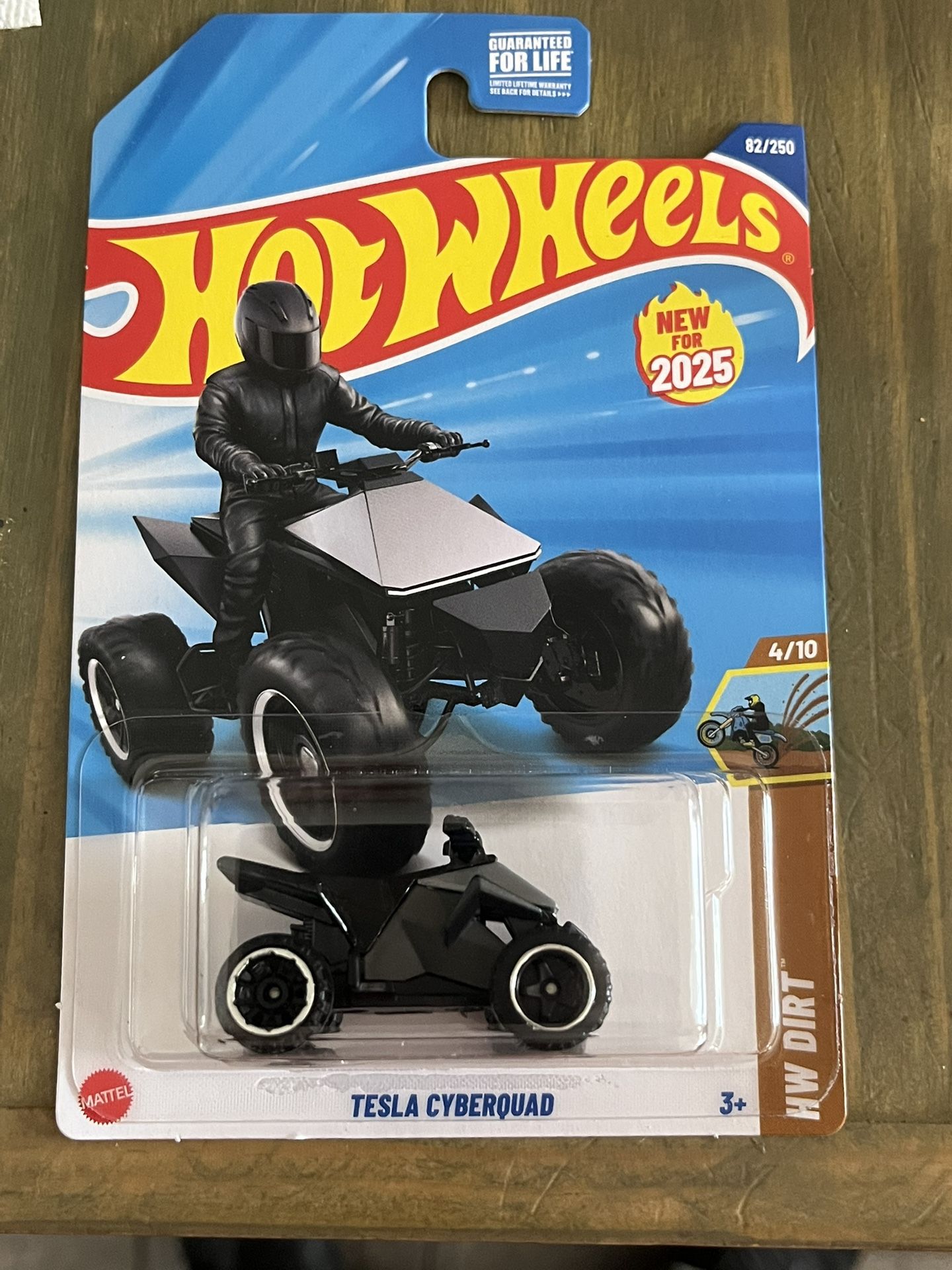 2025 Hot Wheels Hw Dirt Tesla Cyberquad 