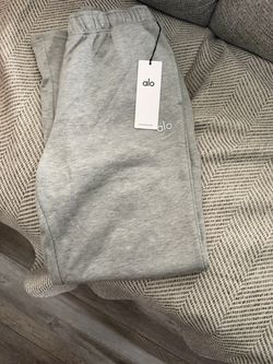 Alo Yoga Gray Sweatpants New with Tags
