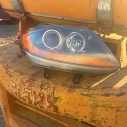 2004Z4 BMW headlights