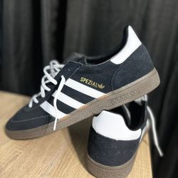 Adidas Spezials