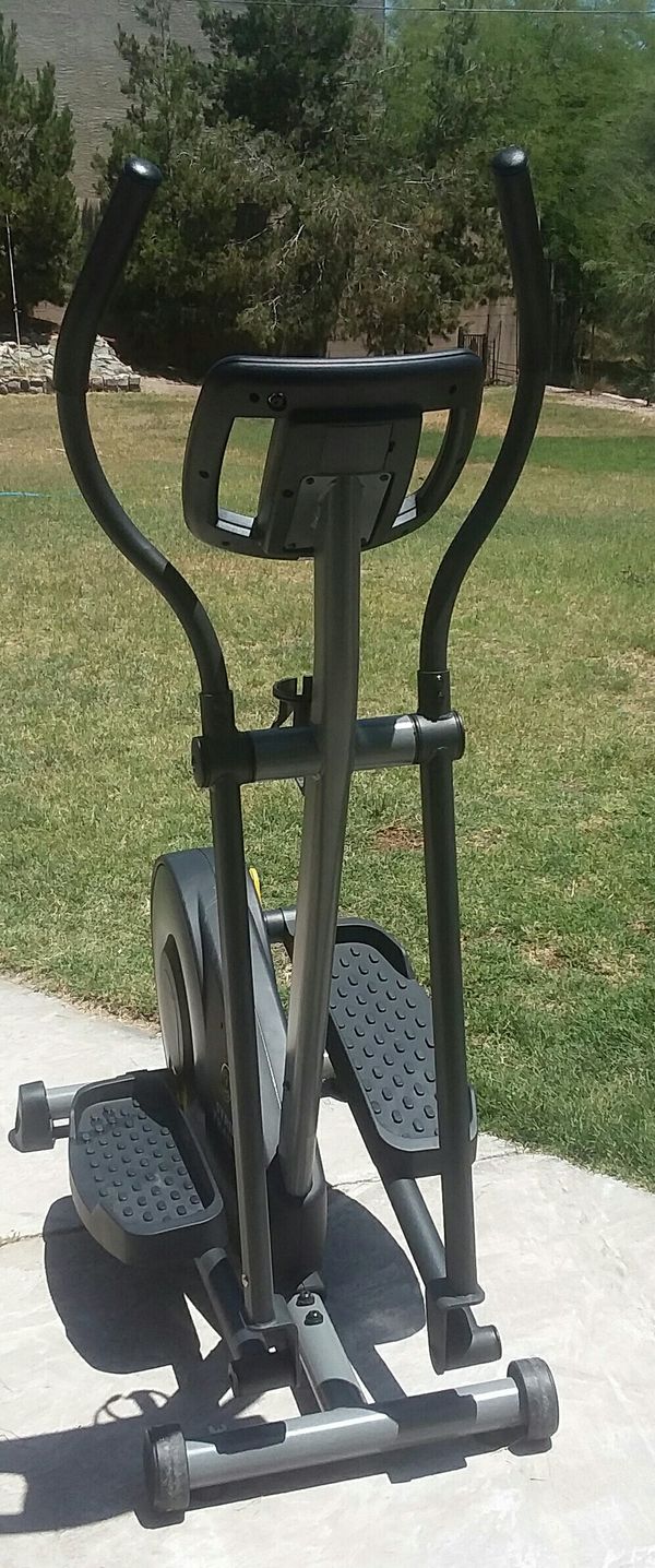 Golds Gym Stride Trainer 300 Elliptical for Sale in Phoenix, AZ OfferUp