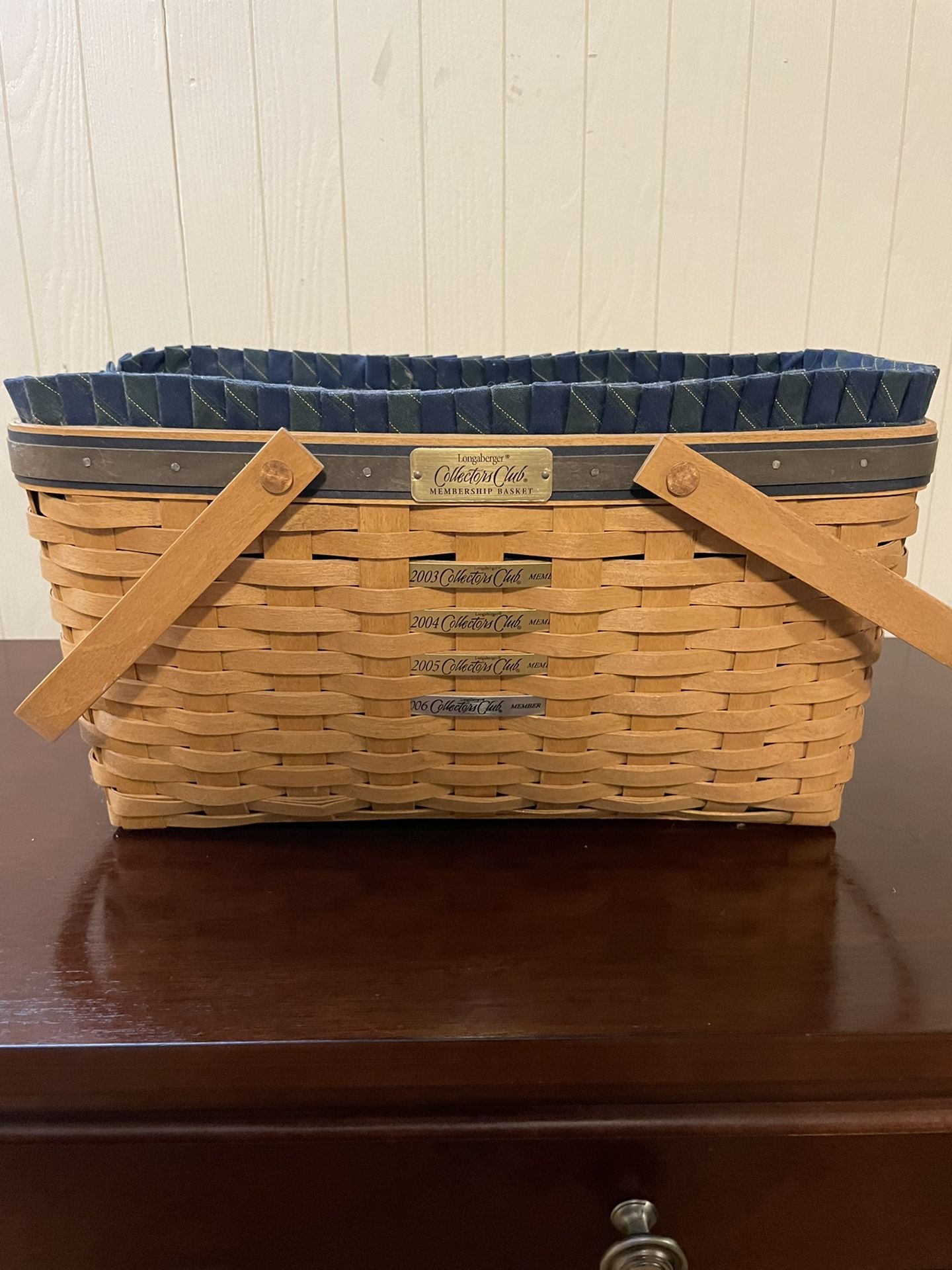 Longabergers Collection Club Membership Basket