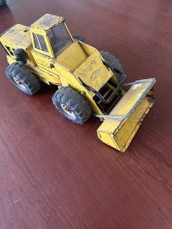Vintage Metal Tonka Loader