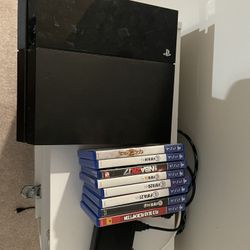 PS4 + 8 Games + 1 Controller 