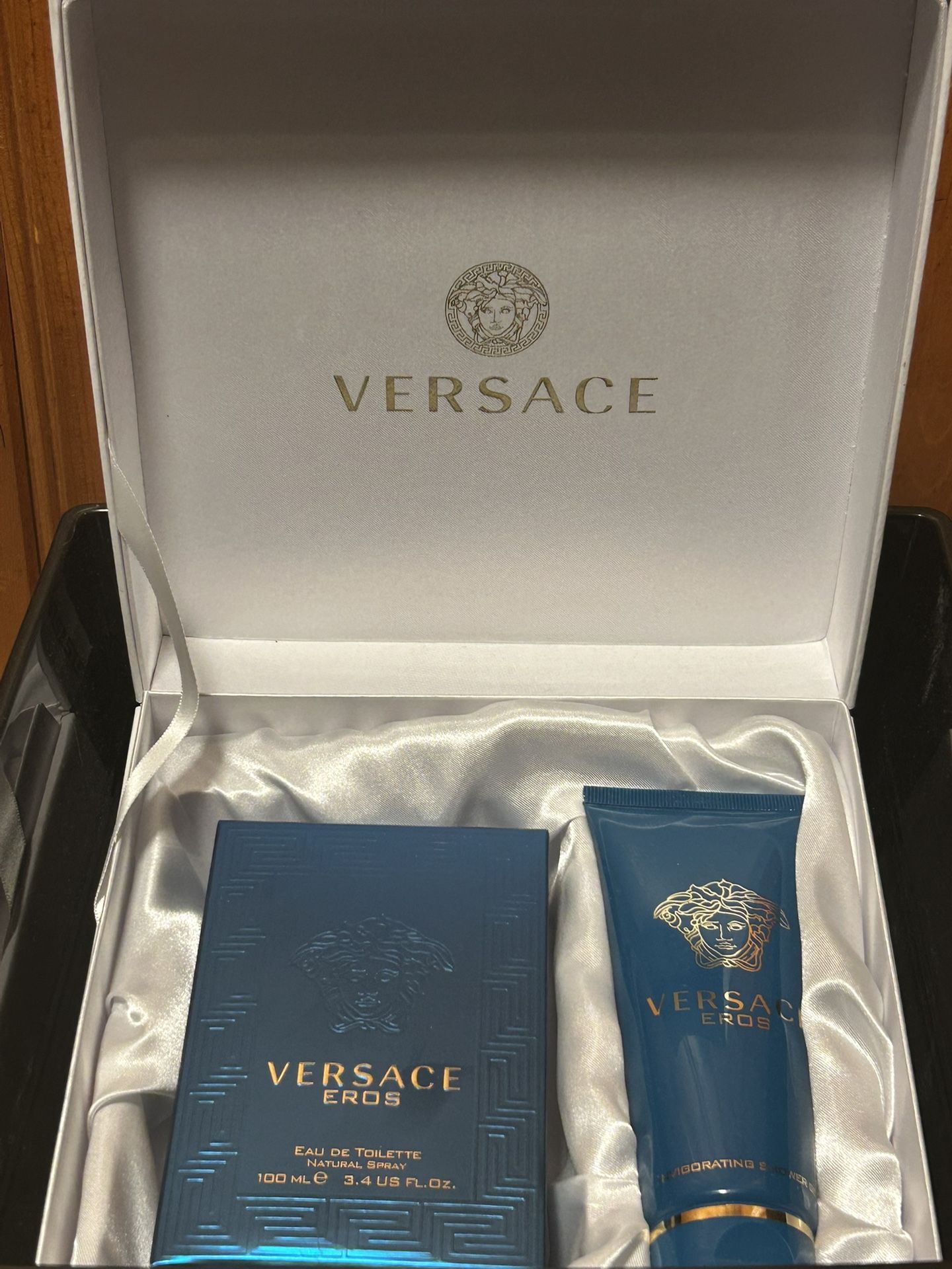 Versace Cologne + Shower Gel Set