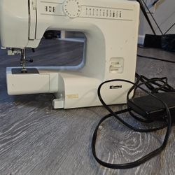 Sewing Machine 