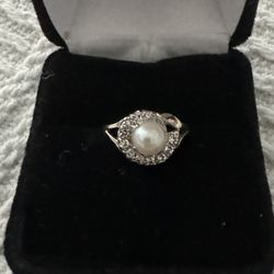 Pearl Ring