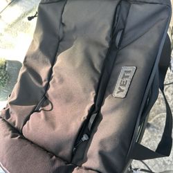 Yeti Crossroads Duffle Bag 