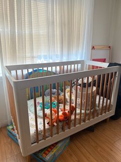 Baby crib
