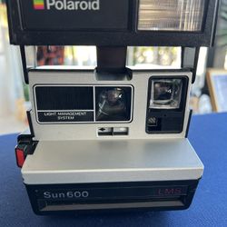 Kodak Camera From The 70S Including the case for it