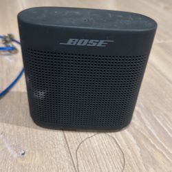 bose black bluetooth speaker 