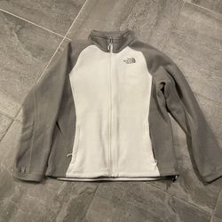 Women North Face Sweater