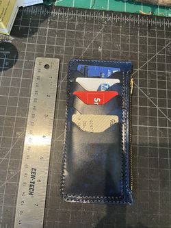 Vertical Cardholder 
