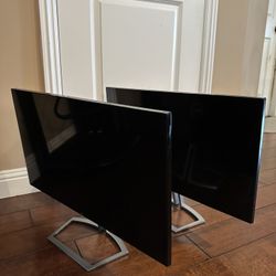 2 Dell Monitors