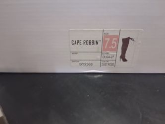 ( CAPE ROBBIN )